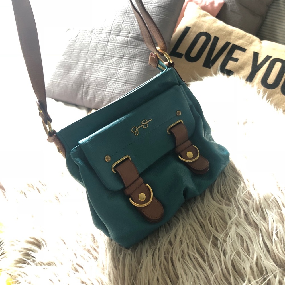 Cross body Jessica Simpson purse